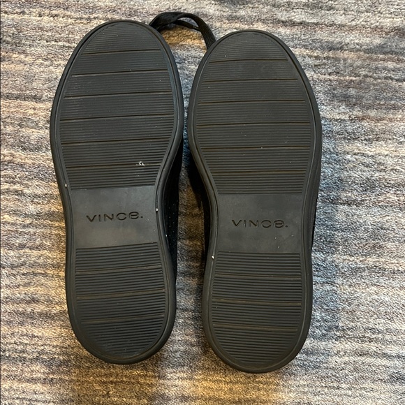 Vince Black Suede Men's Size 7 Sneakers - Picture 4 of 6